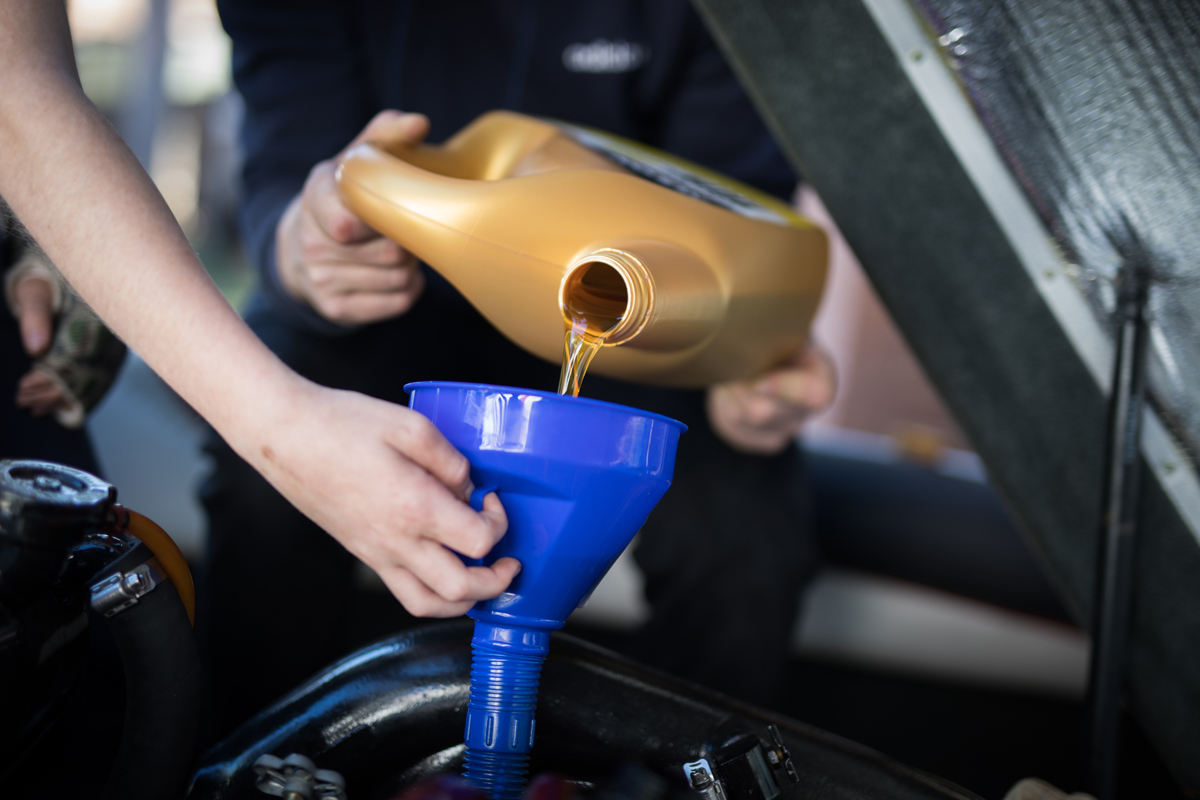 How Long Does An Oil Change Take